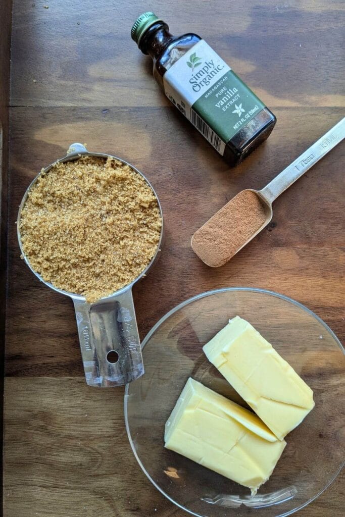 ingredients to make topping for sourdough focaccia to turn it into cinnamon rolls: brown sugar, butter, cinnamon, vanilla